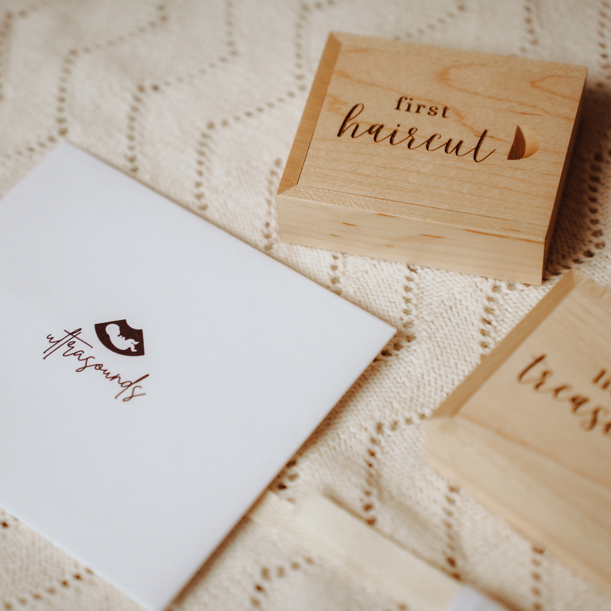 Baby memory accessories with wooden keepsake boxes and envelopes