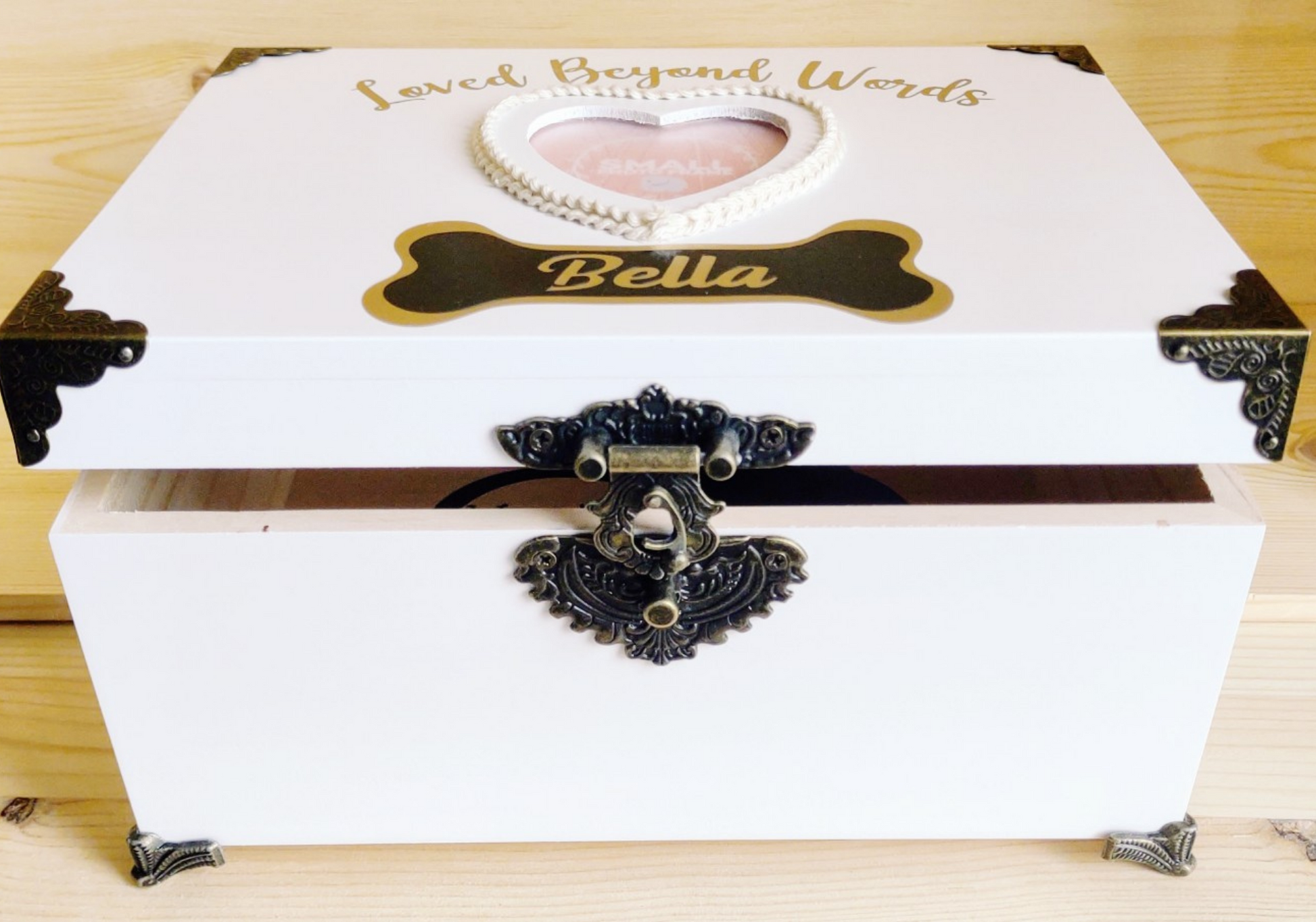 Personalised Wooden Pet Memorial Box with Engraved Photo – Tabetha's Touch